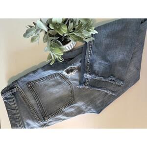 Free People Women’s distressed Jeans, size 27